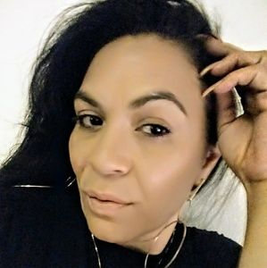 Meet your Posher, Rosita